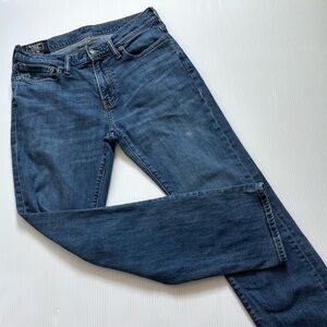 Abercrombie & Fitch Men's Kennan Straight Blue Jeans.  Size 29 x 30